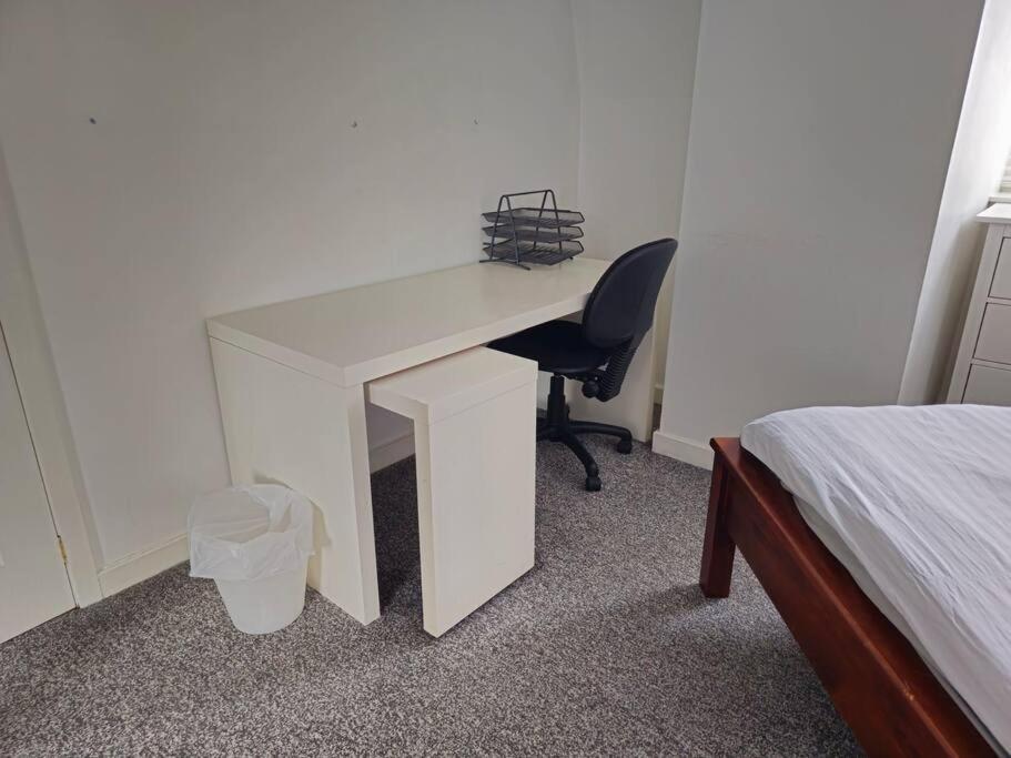 2 Bedroom Modern Stylish Apt In Glasgow City Centre Zewnętrze zdjęcie