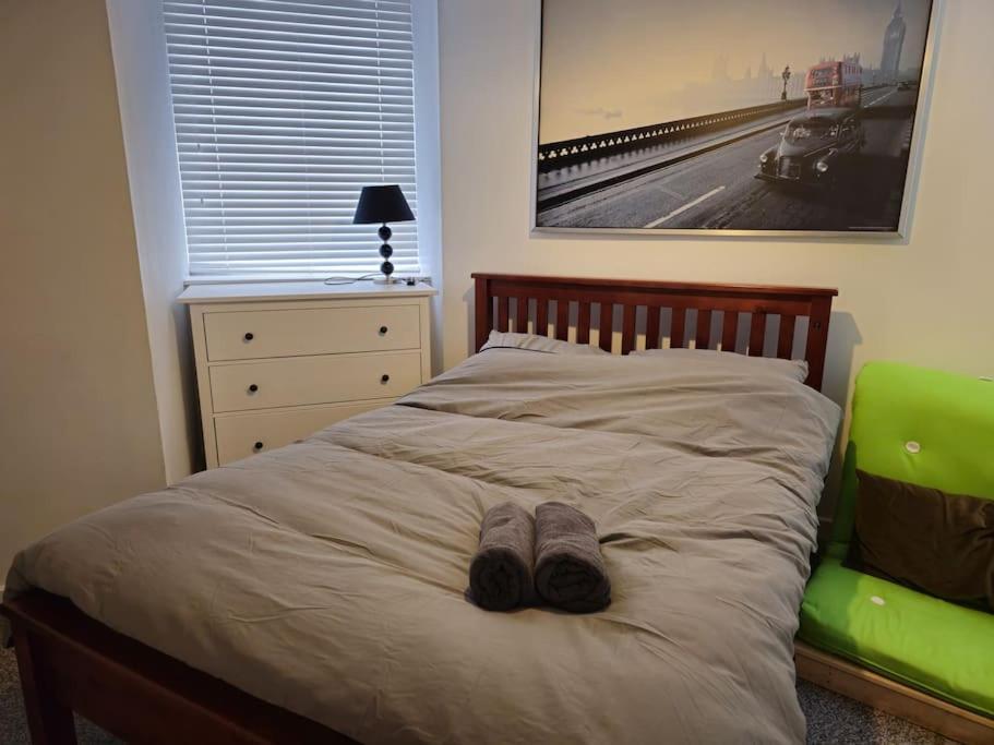 2 Bedroom Modern Stylish Apt In Glasgow City Centre Zewnętrze zdjęcie